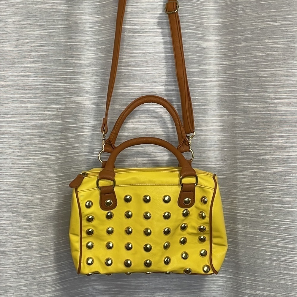 CROSSBODY Yellow Gold Stud Purse